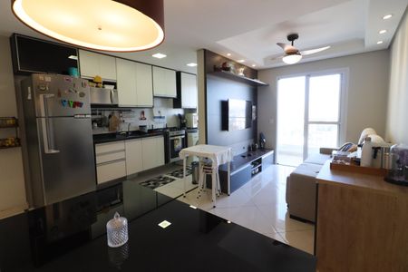 Sala de apartamento à venda com 2 quartos, 60m² em Presidente Altino, Osasco