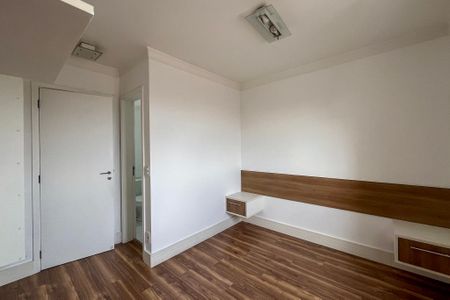Apartamento à venda com 103m², 2 quartos e 2 vagasSuite 