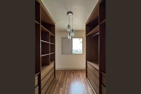 Apartamento à venda com 103m², 2 quartos e 2 vagasCloset