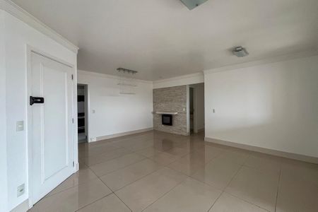 Apartamento à venda com 103m², 2 quartos e 2 vagasSala