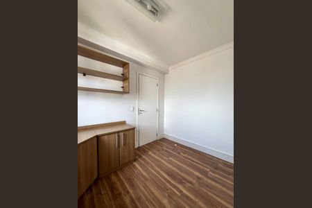 Apartamento à venda com 103m², 2 quartos e 2 vagasQuarto 2