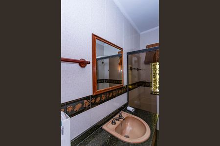 Casa para alugar com 249m², 4 quartos e 4 vagas Casa para alugar com 249m², 4 quartos e 4 vagasBanheiro