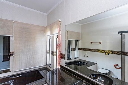 Casa para alugar com 249m², 4 quartos e 4 vagas Casa para alugar com 249m², 4 quartos e 4 vagasBanheiro suite