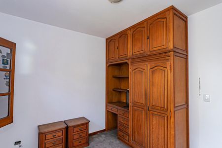 Casa para alugar com 249m², 4 quartos e 4 vagas Casa para alugar com 249m², 4 quartos e 4 vagasQuarto 2