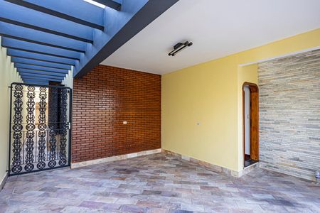 Casa para alugar com 249m², 4 quartos e 4 vagas Casa para alugar com 249m², 4 quartos e 4 vagasGaragem