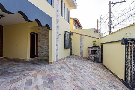 Casa para alugar com 249m², 4 quartos e 4 vagas Casa para alugar com 249m², 4 quartos e 4 vagasGaragem