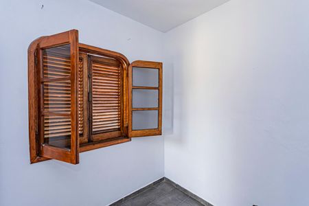 Casa para alugar com 249m², 4 quartos e 4 vagas Casa para alugar com 249m², 4 quartos e 4 vagasQuarto de serviço