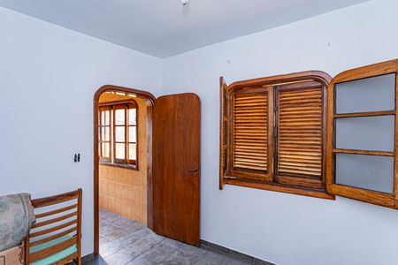 Casa para alugar com 249m², 4 quartos e 4 vagas Casa para alugar com 249m², 4 quartos e 4 vagasQuarto de serviço