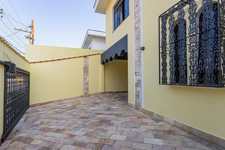 Casa para alugar com 249m², 4 quartos e 4 vagas Casa para alugar com 249m², 4 quartos e 4 vagasGaragem