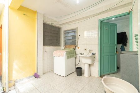 Casa à venda com 125m², 5 quartos e 1 vaga Casa à venda com 125m², 5 quartos e 1 vagaÁrea de Serviço 2