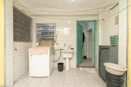 Casa à venda com 125m², 5 quartos e 1 vaga Casa à venda com 125m², 5 quartos e 1 vagaÁrea de Serviço 2