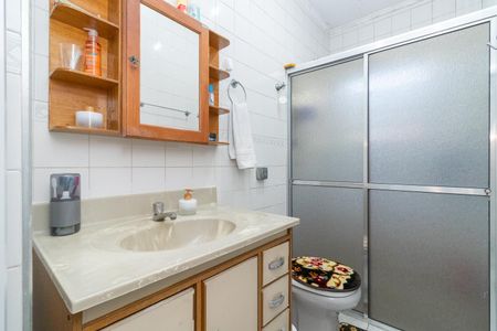 Casa à venda com 125m², 5 quartos e 1 vaga Casa à venda com 125m², 5 quartos e 1 vagaBanheiro