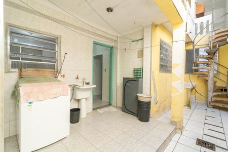Casa à venda com 125m², 5 quartos e 1 vaga
