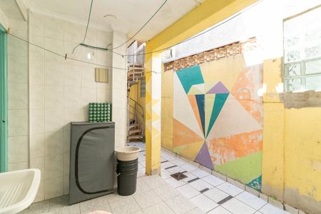Casa à venda com 125m², 5 quartos e 1 vaga Casa à venda com 125m², 5 quartos e 1 vagaÁrea de Serviço 2