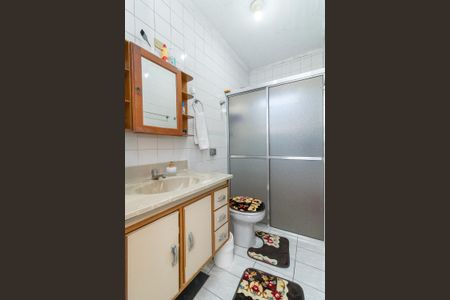 Casa à venda com 125m², 5 quartos e 1 vaga Casa à venda com 125m², 5 quartos e 1 vagaBanheiro