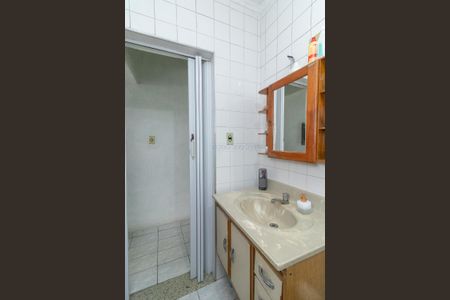 Casa à venda com 125m², 5 quartos e 1 vaga Casa à venda com 125m², 5 quartos e 1 vagaBanheiro