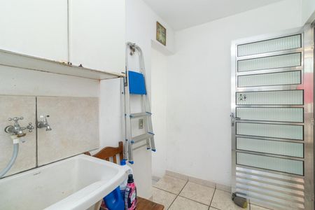 Casa à venda com 125m², 5 quartos e 1 vaga Casa à venda com 125m², 5 quartos e 1 vagaÁrea de Serviço