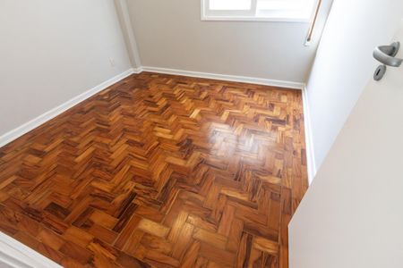 Apartamento à venda com 68m², 2 quartos e 1 vagaQuarto 2