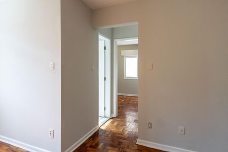 Apartamento à venda com 68m², 2 quartos e 1 vagaCorredor