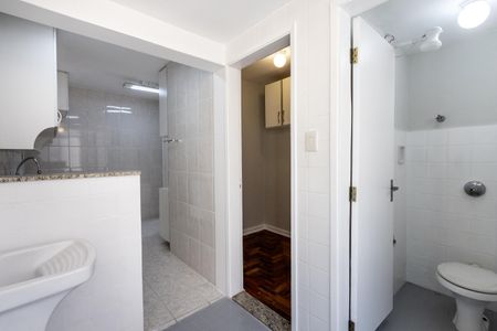 Apartamento à venda com 68m², 2 quartos e 1 vagaÁrea de Serviço