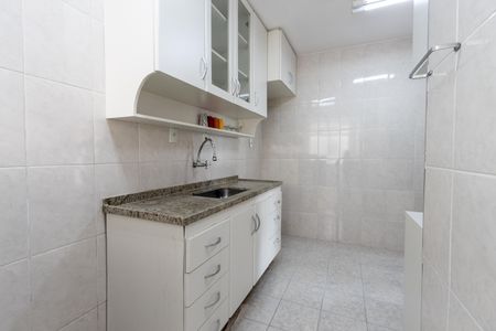 Apartamento à venda com 68m², 2 quartos e 1 vagaCozinha