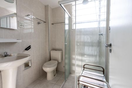 Apartamento à venda com 68m², 2 quartos e 1 vagaBanheiro do Corredor
