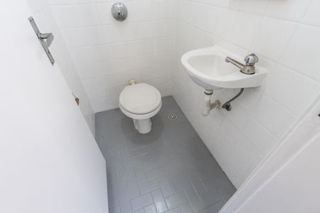 Apartamento à venda com 68m², 2 quartos e 1 vagaBanheiro de Serviço