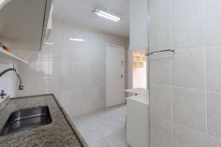 Apartamento à venda com 68m², 2 quartos e 1 vagaCozinha