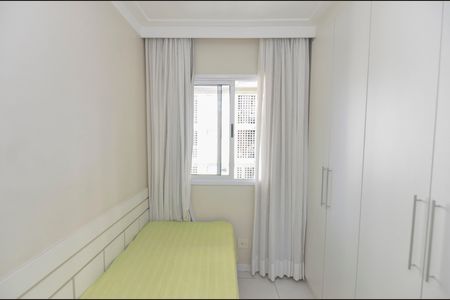 Quarto de apartamento para alugar com 2 quartos, 59m² em Tijuca, Rio de Janeiro