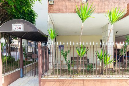 Apartamento à venda com 86m², 2 quartos e 1 vagaFachada + Placa