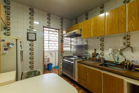 Apartamento à venda com 86m², 2 quartos e 1 vagaCozinha 