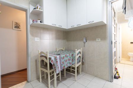 Apartamento à venda com 75m², 2 quartos e 1 vagaCozinha 