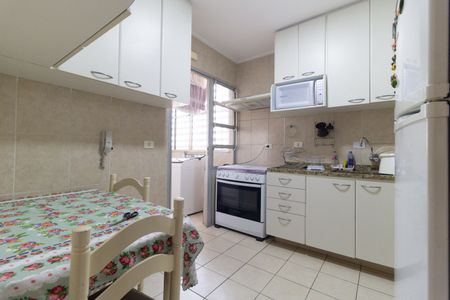Apartamento à venda com 75m², 2 quartos e 1 vagaCozinha 
