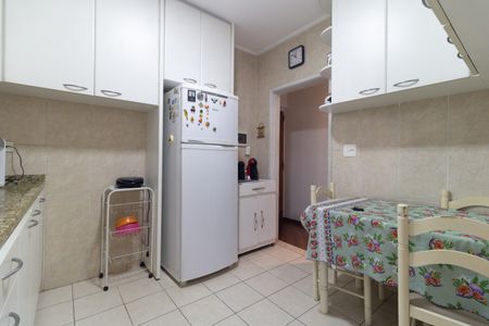 Apartamento à venda com 75m², 2 quartos e 1 vagaCozinha 