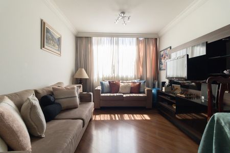 Apartamento à venda com 75m², 2 quartos e 1 vagaSala
