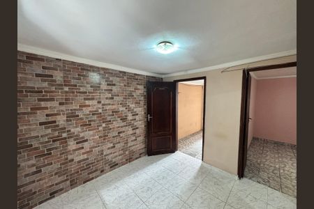 Casa para alugar com 60m², 2 quartos e 1 vagaSala