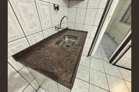 Casa para alugar com 60m², 2 quartos e 1 vagaCozinha