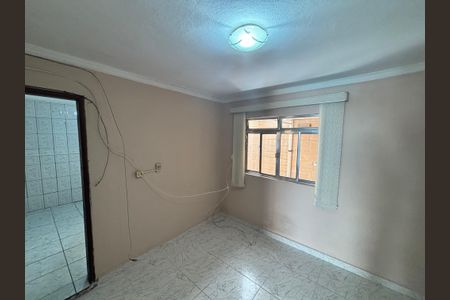 Casa para alugar com 60m², 2 quartos e 1 vagaSala
