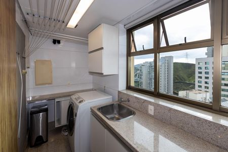 Apartamento para alugar com 100m², 2 quartos e 2 vagas Apartamento para alugar com 100m², 2 quartos e 2 vagasÁrea de Serviço