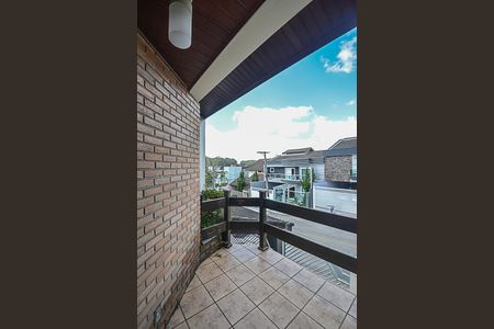Casa à venda com 322m², 4 quartos e 4 vagasSacada do Quarto Suíte