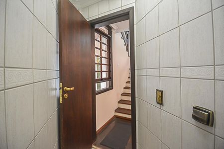 Casa à venda com 322m², 4 quartos e 4 vagasLavabo