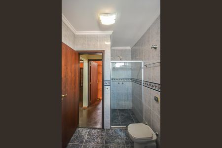 Casa à venda com 322m², 4 quartos e 4 vagasBanheiro