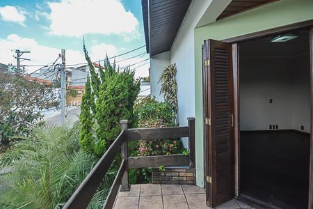 Casa à venda com 322m², 4 quartos e 4 vagasSacada do Quarto Suíte