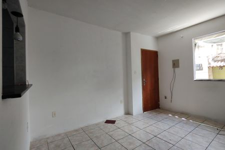 Sala de casa para alugar com 3 quartos, 75m² em Anil, Rio de Janeiro