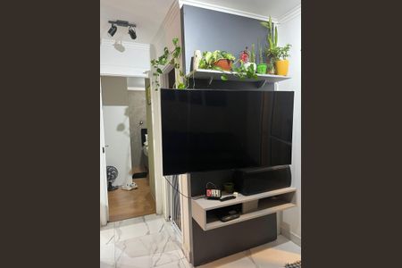 Sala de apartamento para alugar com 2 quartos, 43m² em Parque Reboucas, São Paulo