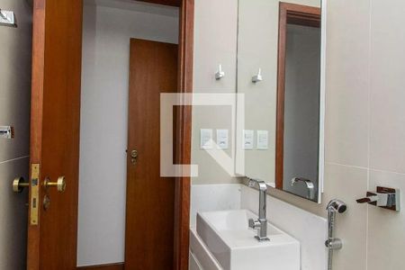 Apartamento à venda com 105m², 3 quartos e 2 vagasBanheiro