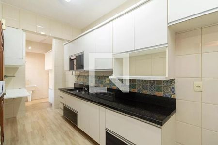 Apartamento à venda com 105m², 3 quartos e 2 vagasCozinha