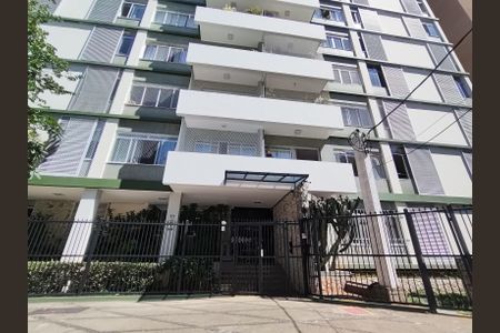 Apartamento à venda com 135m², 3 quartos e 1 vagaFachada