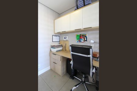 Apartamento à venda com 177m², 3 quartos e 3 vagasEscritório