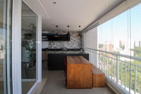 Apartamento à venda com 177m², 3 quartos e 3 vagasVaranda da Sala
